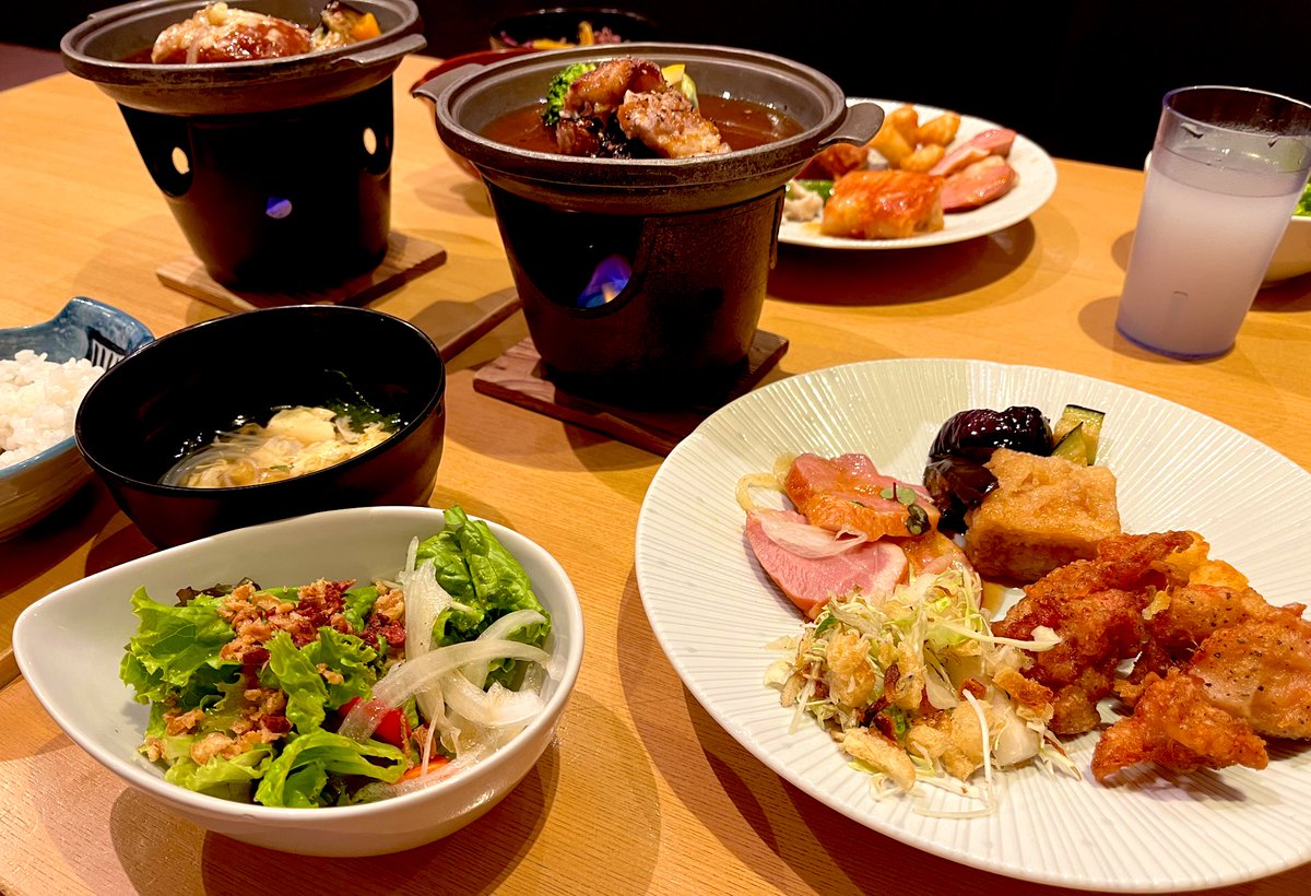 ビュッフェ久しぶりや🐊