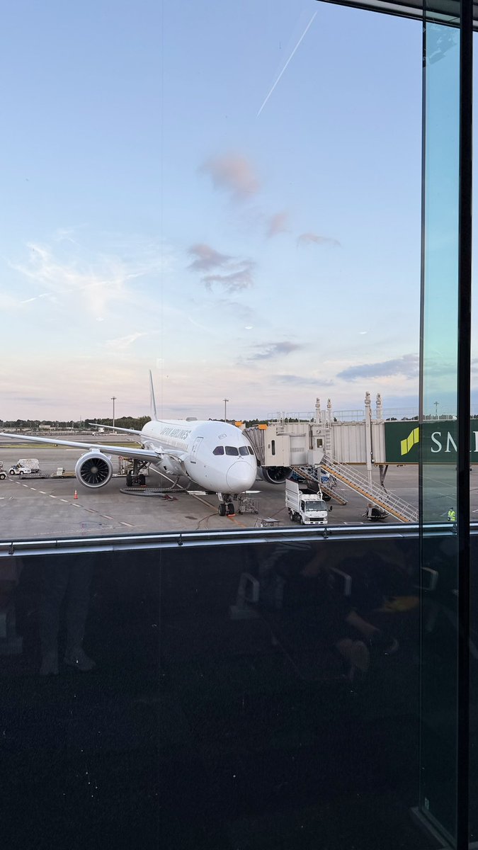 突然の渡米🫠
少し落ち着きたいんやで