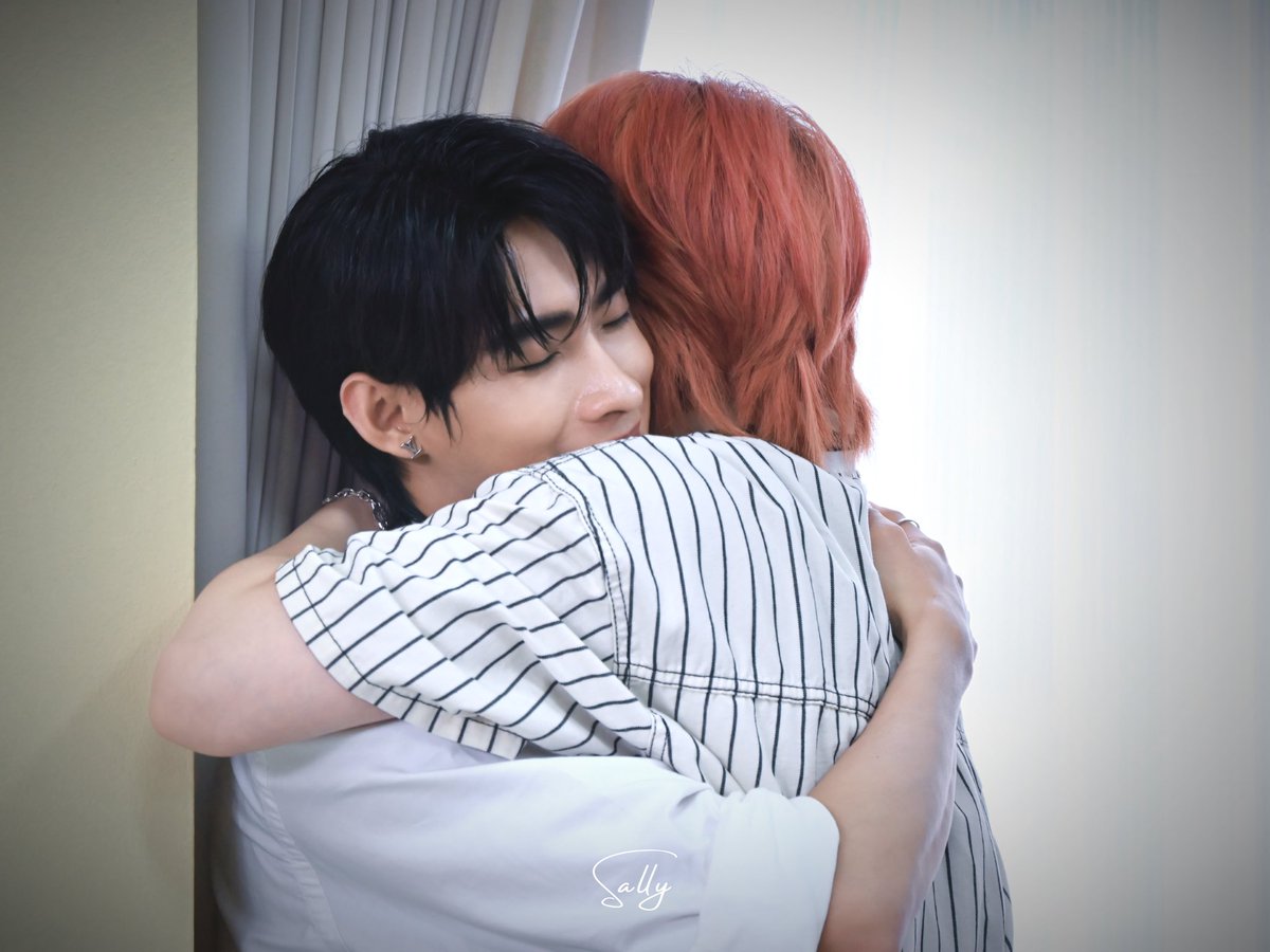 🫂🥹
 <a href="/TutorKrp/">TUTOR</a> <a href="/mynameis_yim/">mynameis_yim</a> 
#TutorKrp #mynameis_yim 
#TuTorMakeMeritDay2025
#TutorYim