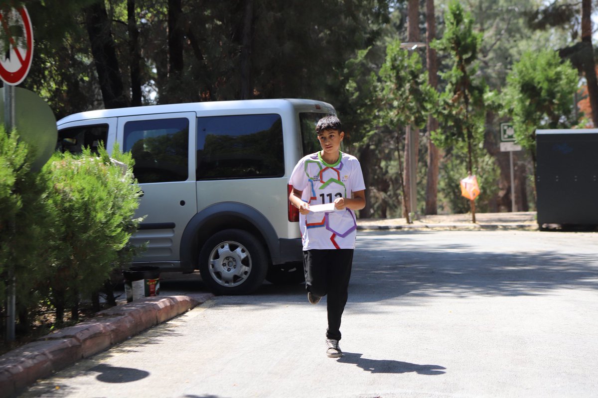 🏃‍♀️🏃‍♂️İlköğretim Haftası etkinlikleri kapsamında Meram Tavusbaba Mesire Alanı’nda Oryantiring Koşusu düzenleniyor.

Öğrencilerimiz hem doğada keyifli vakit geçiriyor hem de sporla buluşuyor. 🌿🇹🇷