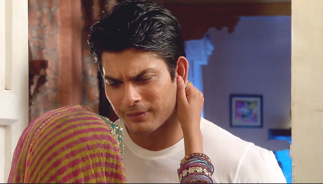vijaya_sidheart's tweet photo. Shivraj Shekhar 🫠

#SidharthShukla || #SidHearts https://t.co/JT5kNlgyEp