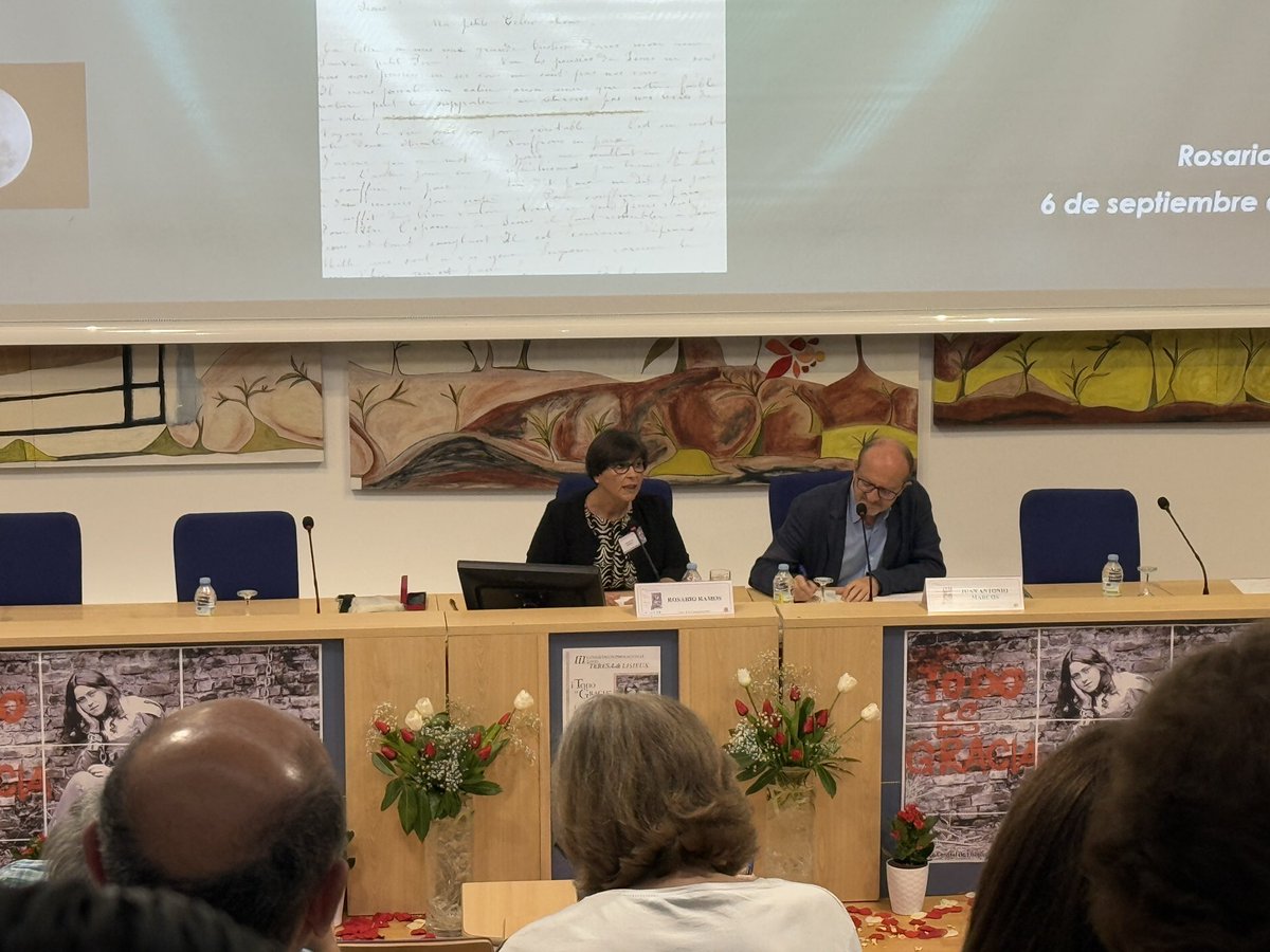 Rosario Ramos se ha preguntado si Teresa es una diafanía de Dios. Ella es consciente de que existe un tiempo (kairós), que Dios sólo puede percibirse en el momento presente, en el aquí y ahora. “No es un otro que está fuera de ella, lo siente el latido de su corazón”.