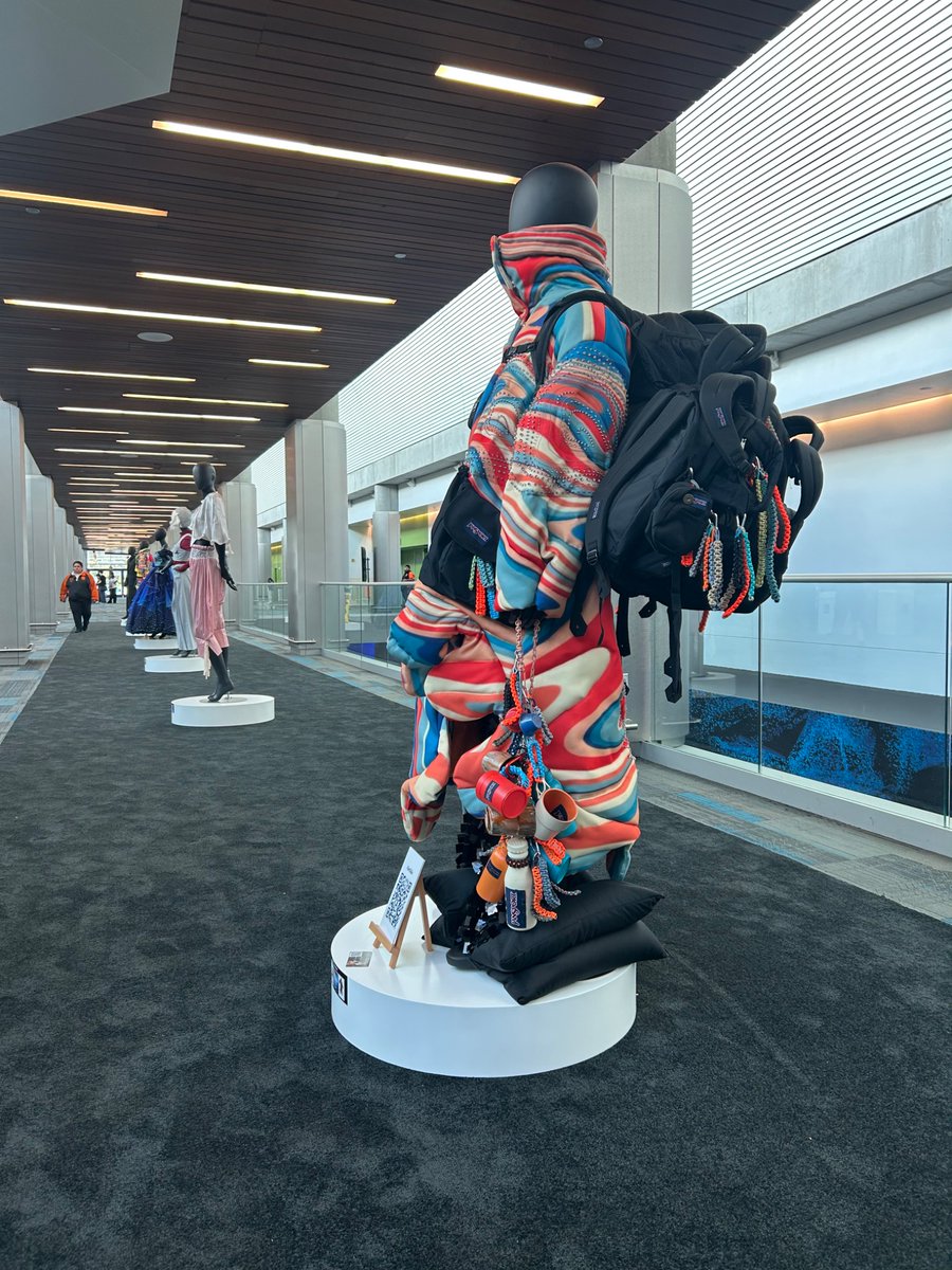 GeekOutKK's tweet image. Last year, GeekOut teamed up with Bunka Fashion College, Dentsu, and Roblox to launch a virtual fashion course in Japan, empowering young talents to design both IRL and on virtual platforms like Roblox.

Now, selected works from this course are on display at #RDC25 If you’re here…