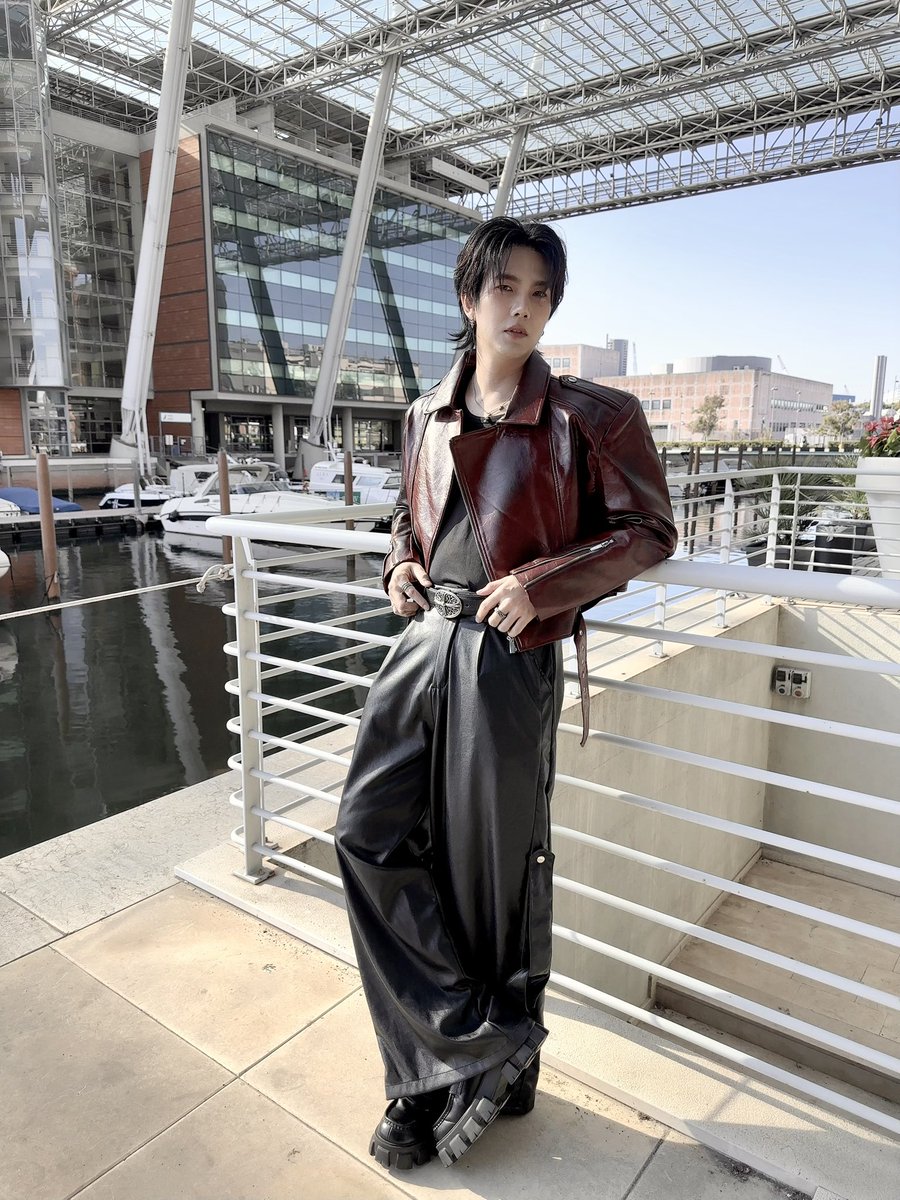 🌊 เวนิส เวใจ💙

<a href="/JakeB4rever/">BIU.</a> 
#BuildJakapan 
#Beyourluve