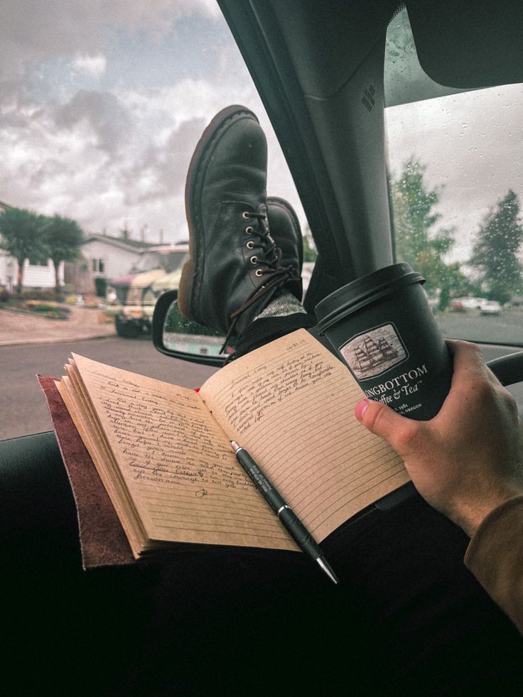 Genie Fou | Чернокнижник из подполья 🥃 tweet media