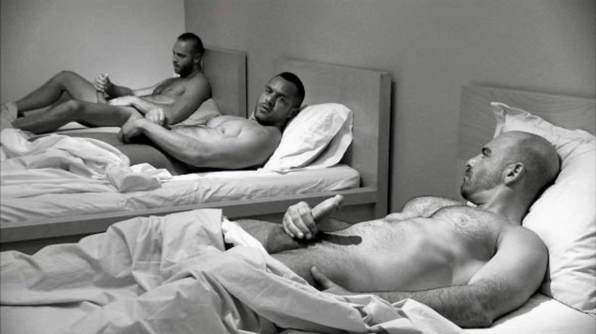 Boys on base…
#GayWanking