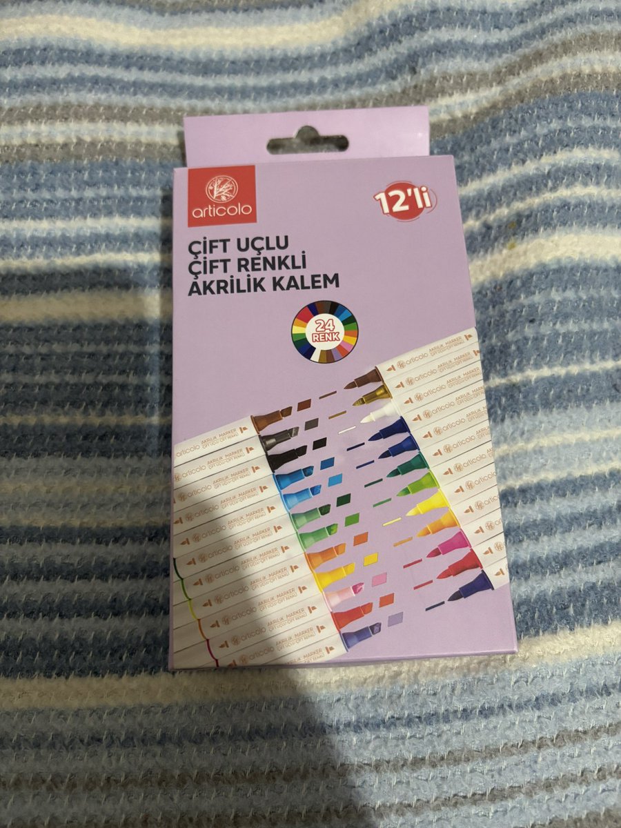 Selamm kalamleri almak isteyip yetişemeyen çok kişi olmuş bende aranızdan birine hediye etmek istiyorum 
🌻Katılmak için sadece beni takip edip bu gönderiyi rt yapmanız yeterli
🌻İlan alamayacaksanız lütfen katılmayın
Umarım katılım olur 🥹🩵