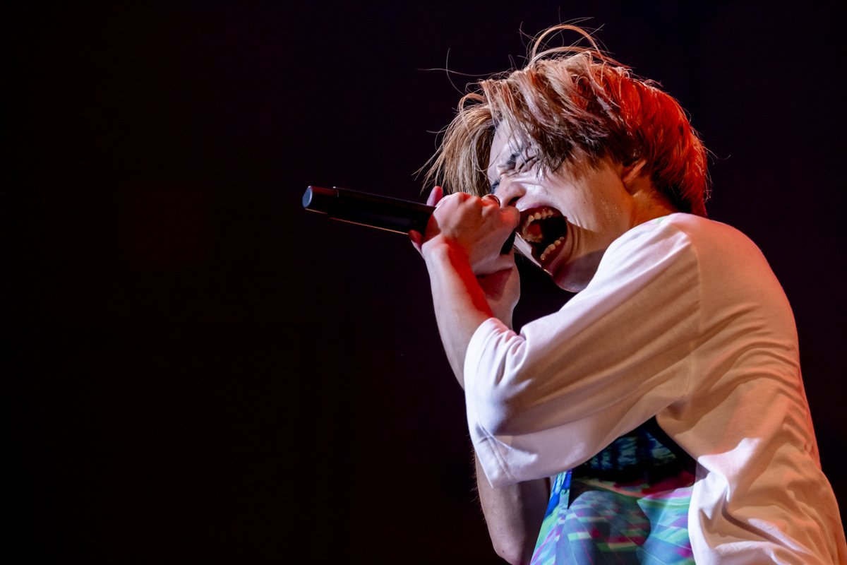 Falilv's tweet image. 写真も来た！！
朝から晩まで幸せと楽しさでテンション上がってライブした結果今くたばりそう、、、なんですが明日までに余裕でなんとかします！！

Viola Kam (V’z Twinkle) 
@vizkage