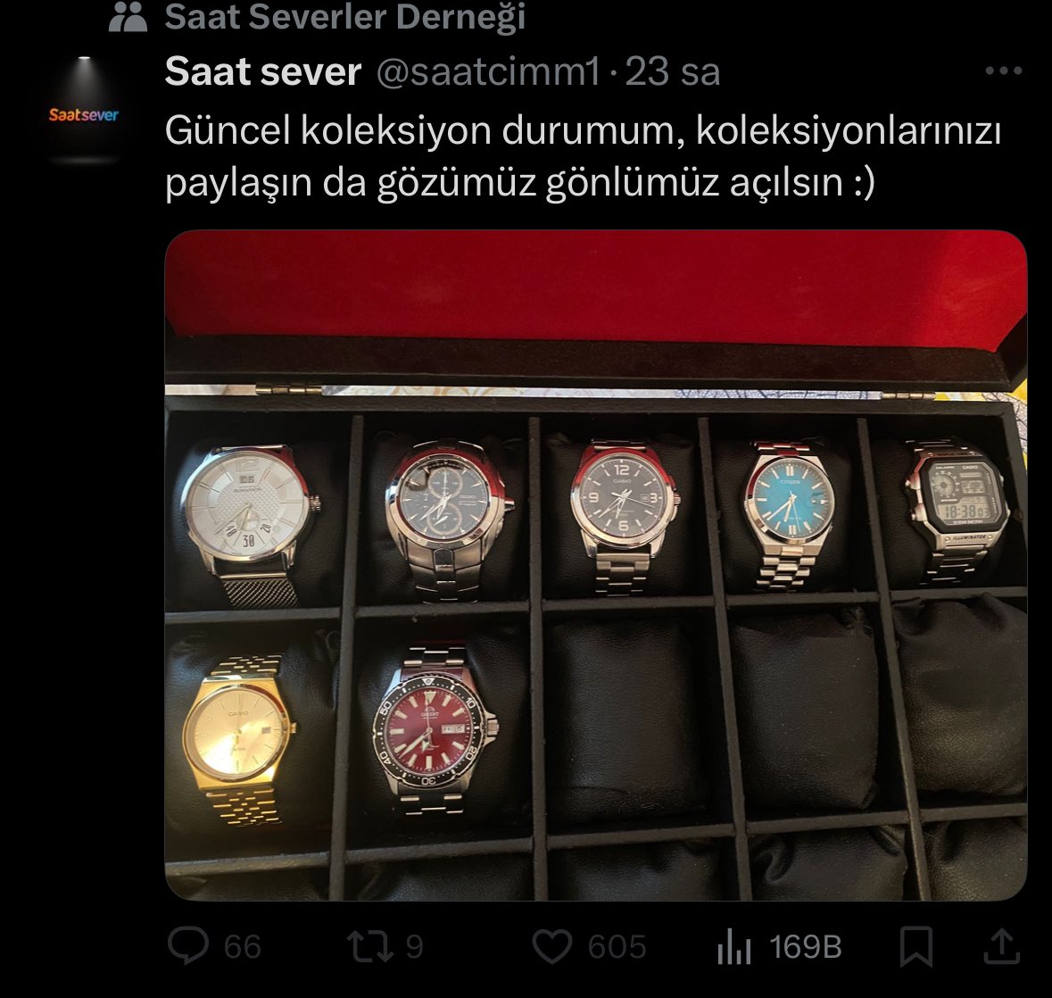 Birde saat kutusu almış shshshsb koptum <a href="/saatcimm1/">Saat sever</a> ne koleksiyon ama varya şu koleksiyon bir tek rahmi koçta var 😃😃😃
