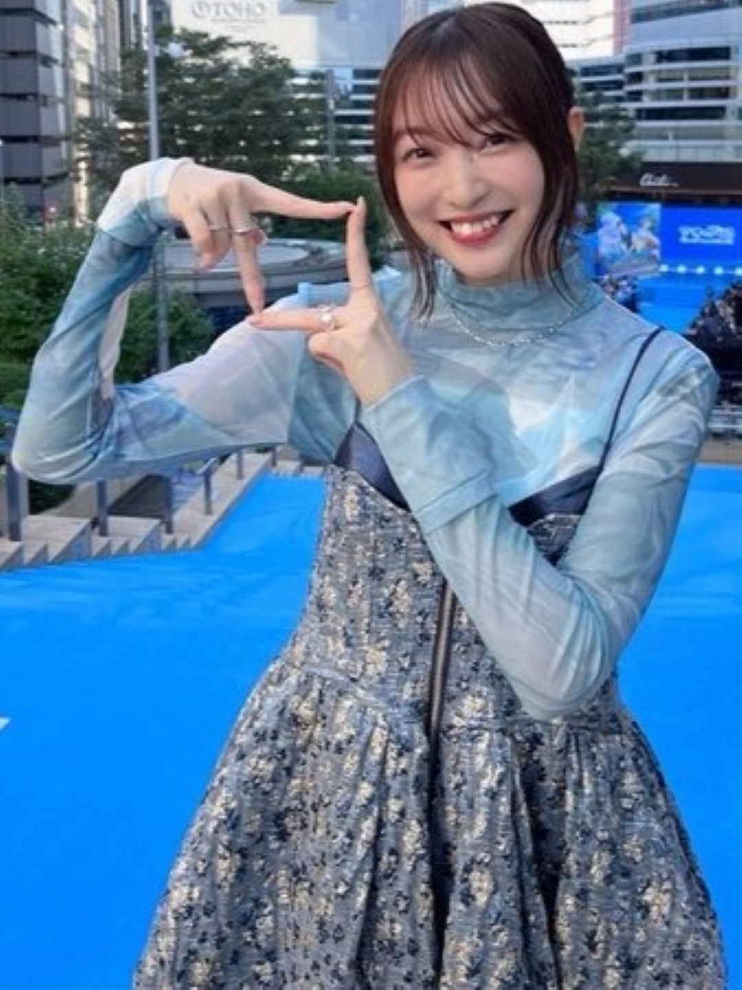 月が導く異世界道中 #08 上田麗奈 うえしゃま サイン入り台本 160.jpg?1619601609