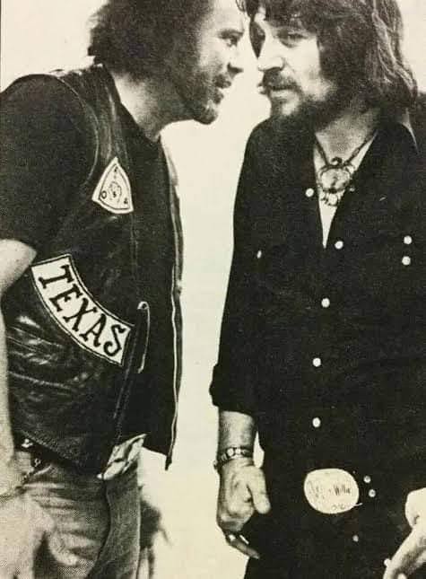 Waylon Jennings Songs tweet media