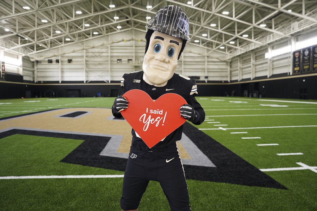 It takes a team to make a difference, and Pete’s already in the game. 🏈💛🖤

One “YES” can save lives. Make a lifesaving play today, sign up as an organ donor at donatelifeindiana.org/sign-up.