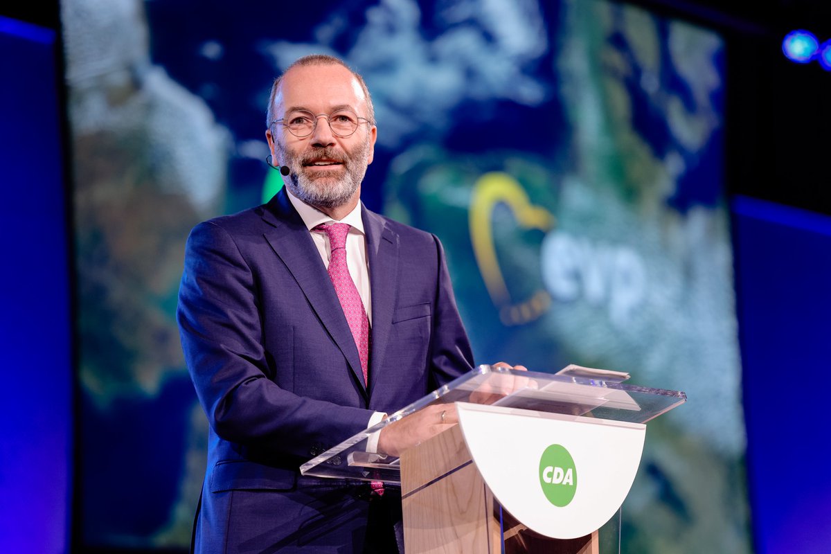 Het is geweldig om hier vandaag met de <a href="/cdavandaag/">CDA</a>-familie samen te zijn.

You are the party for the Netherlands' future: uniting society, with a strong vision—‘Building on trust’, a program that puts the Dutch people first, for prosperity, security, and our European Way of Life.