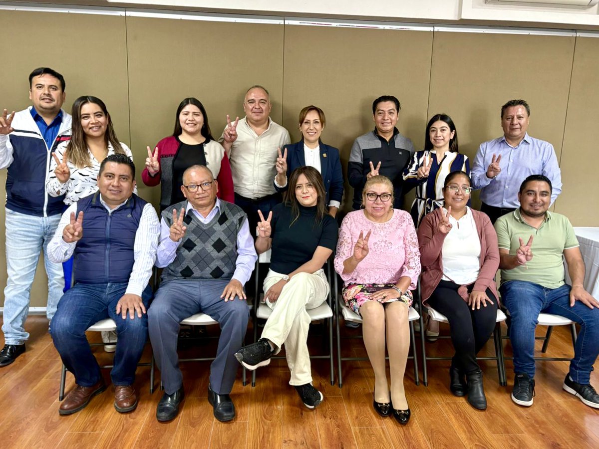 Somos tu opción LEAL para hacer: equilibrio, unión, esperanza y un PAN GANADOR.💙

Porque #SomosMás los que creemos en recuperar la grandeza de Acción Nacional.