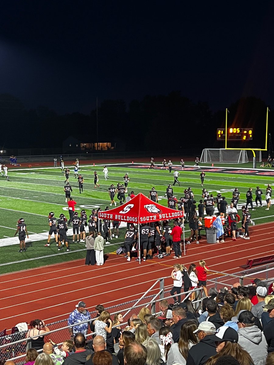 South vs. Riverview! South takes the win! Had a great time at my first game!