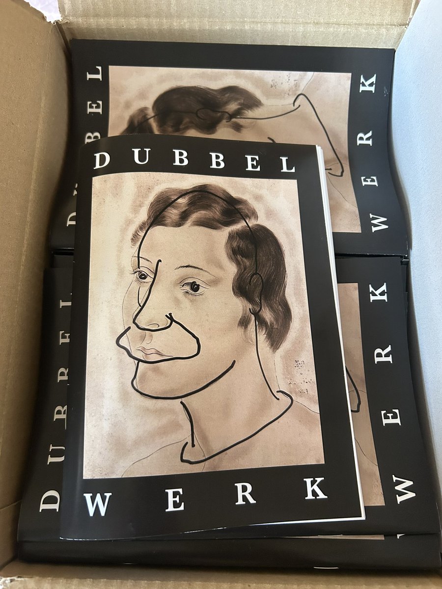 TroebelNeyntje's tweet image. DUBBEL WERK publicatie beschikbaar vanaf vandaag in elk normale winkel van merkwaardige producten #winkelvanmerkwaardigeproducten #publicatie #workworkworkworkwork uitgegeven door @tornadoeditions
