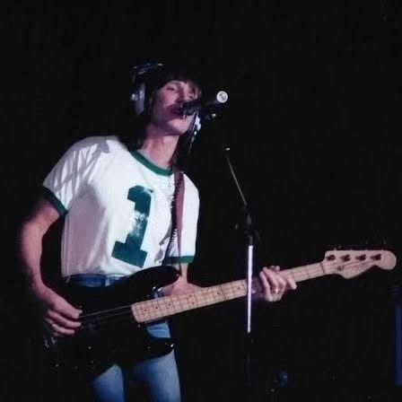 Filemonofficial's tweet image. Happy Birthday to Sir Roger Waters (@rogerwaters)
September 06, 1943, Age:82
Instrument: Vocals,Bass Guitar &amp;amp; Guitar

(Professional Career)
1967 - Pink Floyd
1978 - Solo Works

#PinkFloyd #Rogerwaters #ピンクフロイド #핑크플로이드 #rock @pinkfloyd