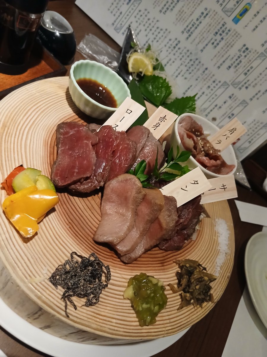 adamo0417's tweet photo. #konare 
#熟成魚 
#大根の唐揚げ これうまぁ😋
#熟成肉 
ウチは…適度がええな( *´艸｀)
✨🍻🎶 https://t.co/WijuPaoiHz