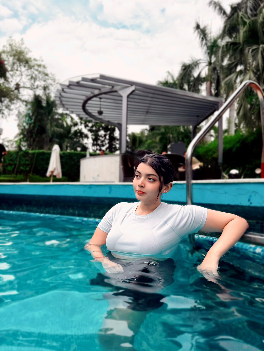 They’re copying but the paste ain’t the same🌊🧜🏻‍♀️ #jalpari
