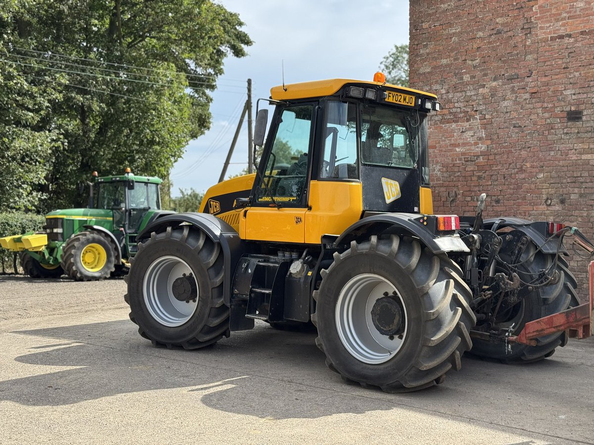 James Thompson tweet media