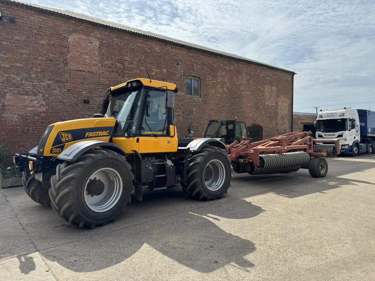 James Thompson tweet media