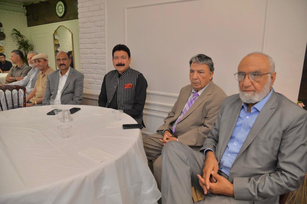 Pakistan Consulate General New York (@pakinnewyork) on Twitter photo Consul General Aamer Ahmed Atozai <a href="/atozai/">Aamer Ahmed Atozai</a> attended a fundraiser by the Khyber Society of America in New York to support flood affectees in Pakistan.
He lauded the Pakistani-American community for their generosity & solidarity with families impacted by the floods. Consul General Aamer Ahmed Atozai <a href="/atozai/">Aamer Ahmed Atozai</a> attended a fundraiser by the Khyber Society of America in New York to support flood affectees in Pakistan.
He lauded the Pakistani-American community for their generosity & solidarity with families impacted by the floods.