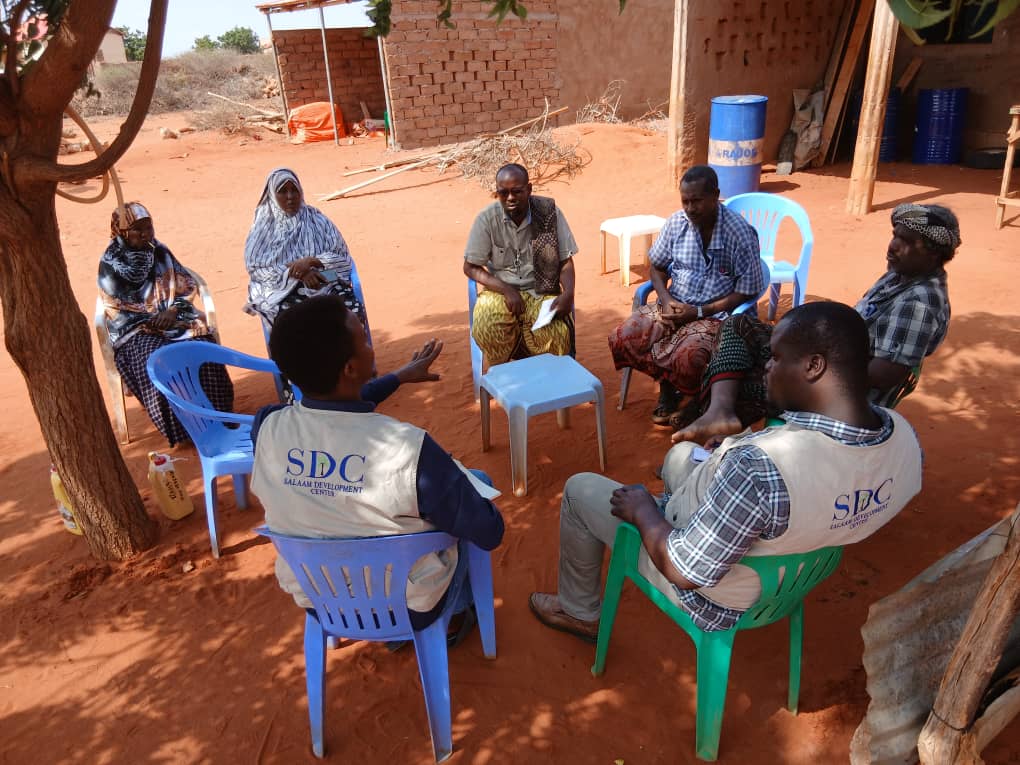 SDCSOM's tweet image. 🤝 Community Engagement in Bursalax
@SDCSOM held a community meeting with local farmers in #Bursalax, reaching 4 farming areas. We aligned project inputs with community needs, tackling farm challenges like disease management. #CommunityEngagement #LivelihoodSupport #FoodSecurity