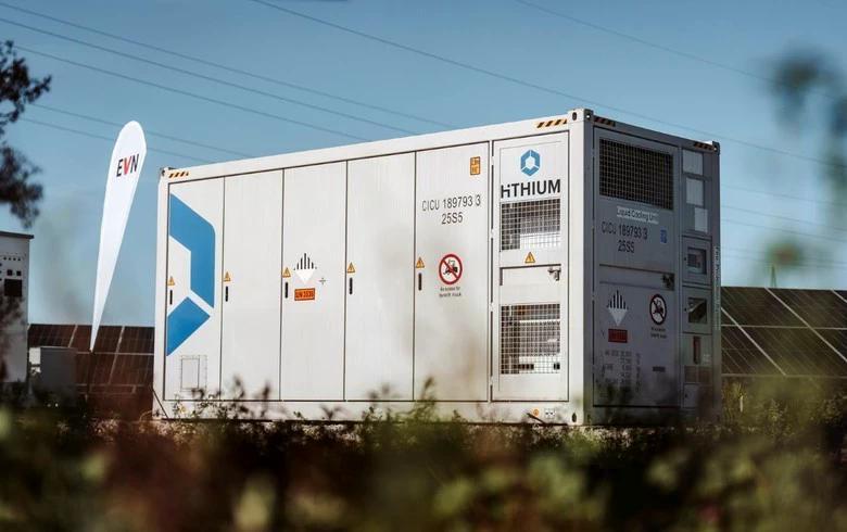 Renewables Now Live: Electric utility EVN AG (VIE:EVN) has established a "super hybrid park" after installing a 3.4-MW/6.88-MWh battery storage system near existing wind and solar facilities in eastern Austria. #renewableenergy renewablesnow.com/news/evn-sets-…