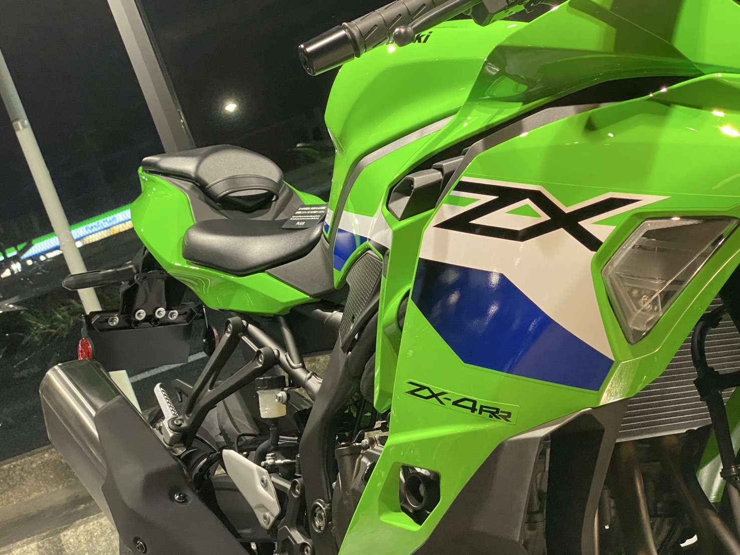 にも様4 4月26日発売！ 「カワサキ・Ninja ZX-25R SE」｜オンリーワンの