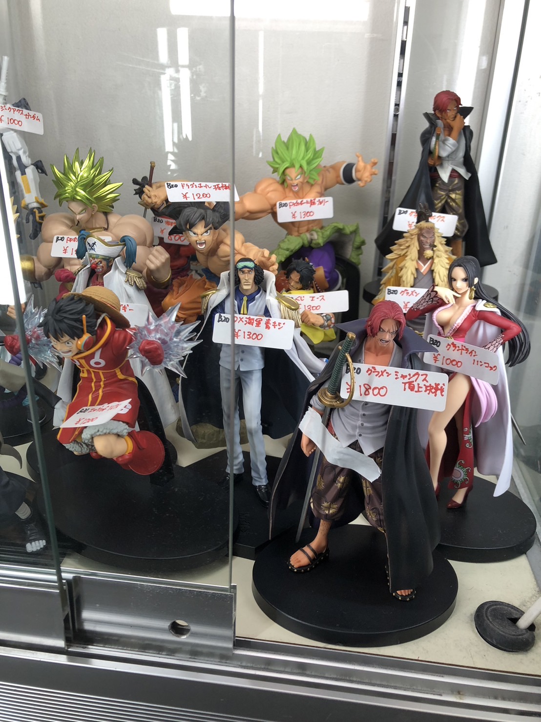 【ドラゴンボール】ショーケース用1 □《おもちゃ》ドラゴンボールのショーケースがおかげさまで