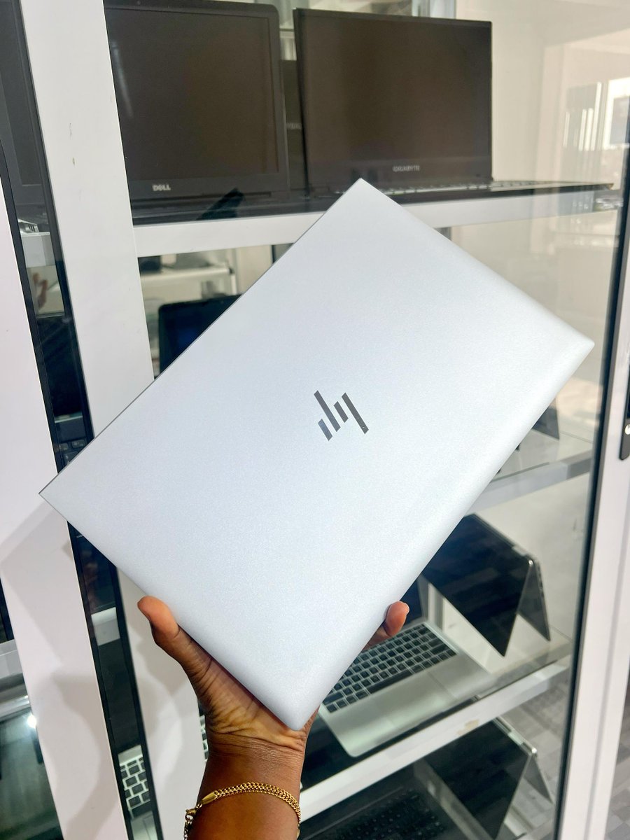 Rich_Places_'s tweet image. 💻 HP EliteBook 845 G7 — UK Used
🔥 AMD Ryzen 5 Pro (10th Gen eq.) | 14&quot; FHD | Backlit Keyboard
🚀 Perfect for Work • Coding • Study
📍 Starting at just ₵4,500 | Accra + Nationwide Delivery
#LaptopSale #HpEliteBook #GhanaTech #LaptopDeals