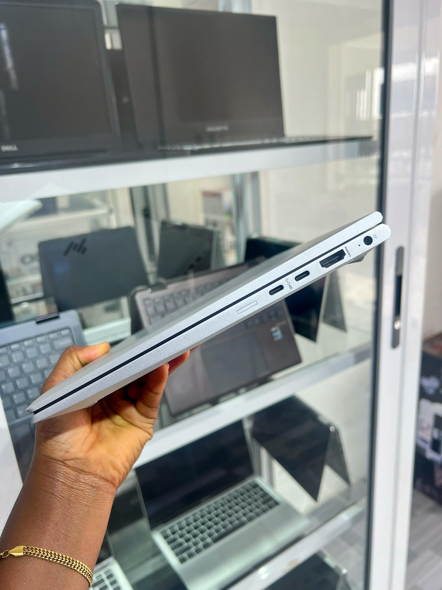 Rich_Places_'s tweet image. 💻 HP EliteBook 845 G7 — UK Used
🔥 AMD Ryzen 5 Pro (10th Gen eq.) | 14&quot; FHD | Backlit Keyboard
🚀 Perfect for Work • Coding • Study
📍 Starting at just ₵4,500 | Accra + Nationwide Delivery
#LaptopSale #HpEliteBook #GhanaTech #LaptopDeals