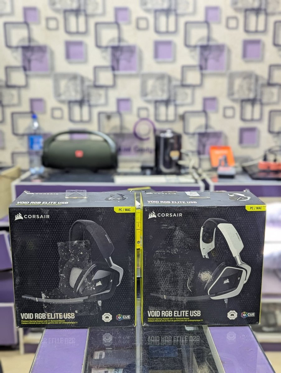 gadgetfreakzng's tweet image. #Brandnew Corsair VOID RGB Elite USB Premium Gaming Headset (White &amp;amp; Black Color)
To Place Order:
0818 382 0891 August 
0818 382 0026 (Abuja store) 
#ZenithBankat35 
#temi
#mreazi
#ElDebolaDIA 
#bigbrothernaijaS10 
#sujimoto