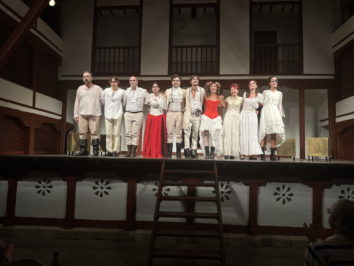 La inclusión sube hoy a escena en el IV Certamen de Teatro Clásico amateur 'Luis Molina' de #Almagro. Con una versión muy ágil y divertida de La Dama Boba, los madrileños hicieron reír al público, que disfrutó de principio a fin,recompensó su buen hacer con una gran ovación final