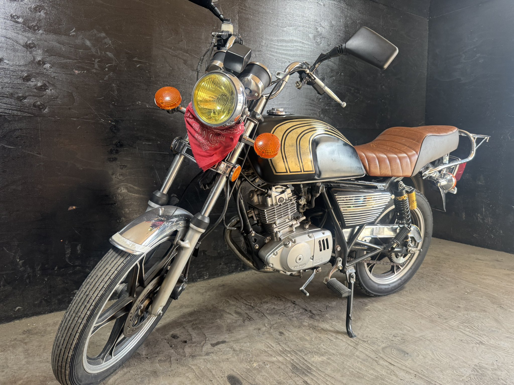 スズキ GN125H カスタム 赤 低走行 旧車スタイル 吸い込み GN125H