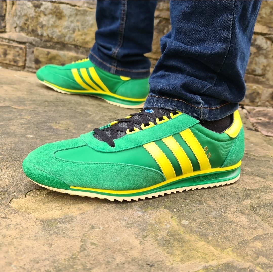 adiFamily tweet media