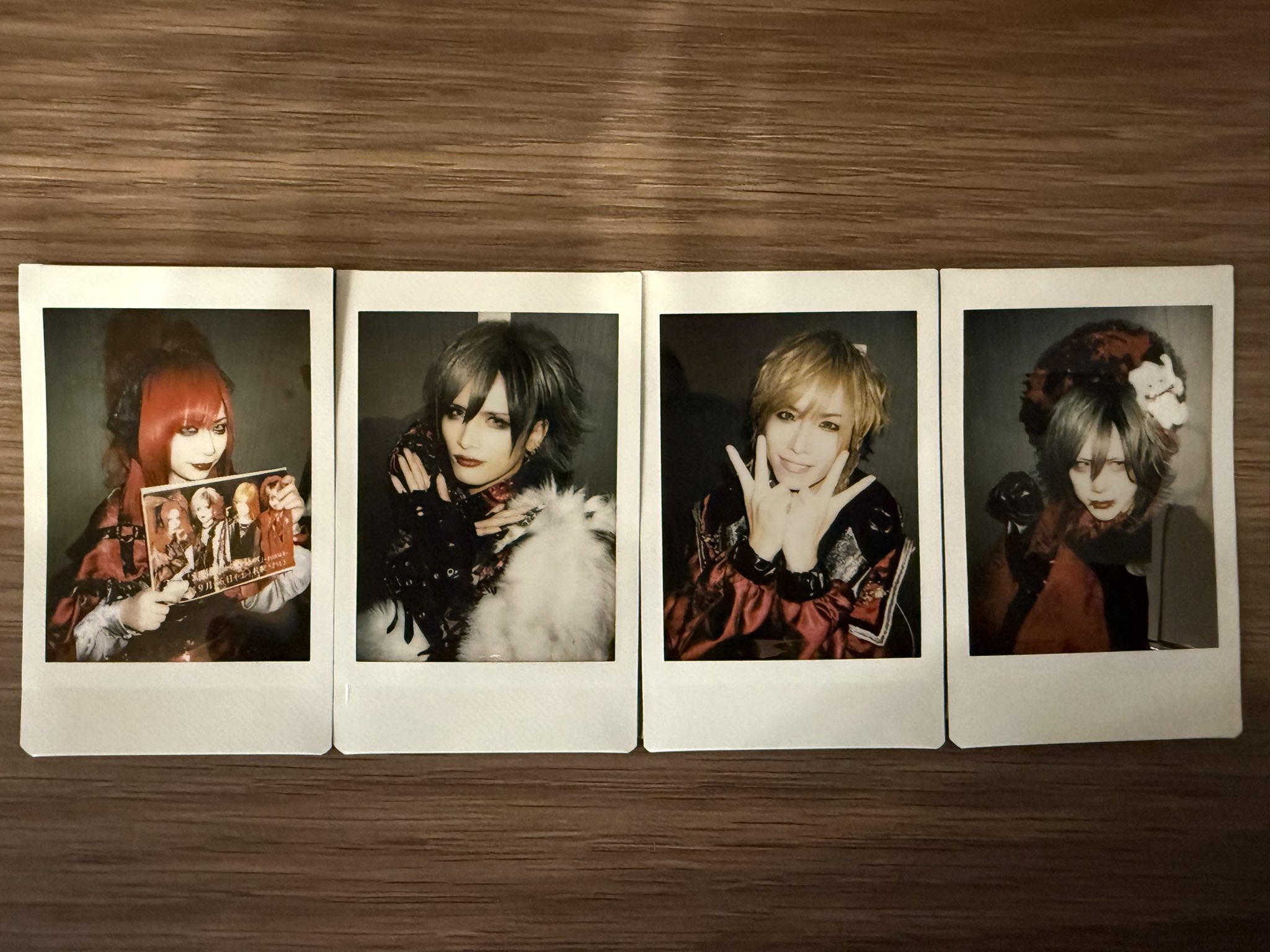 Royz チェキ Royz】チェキキーホルダー【TRACKS #2】 | B.P.STORE