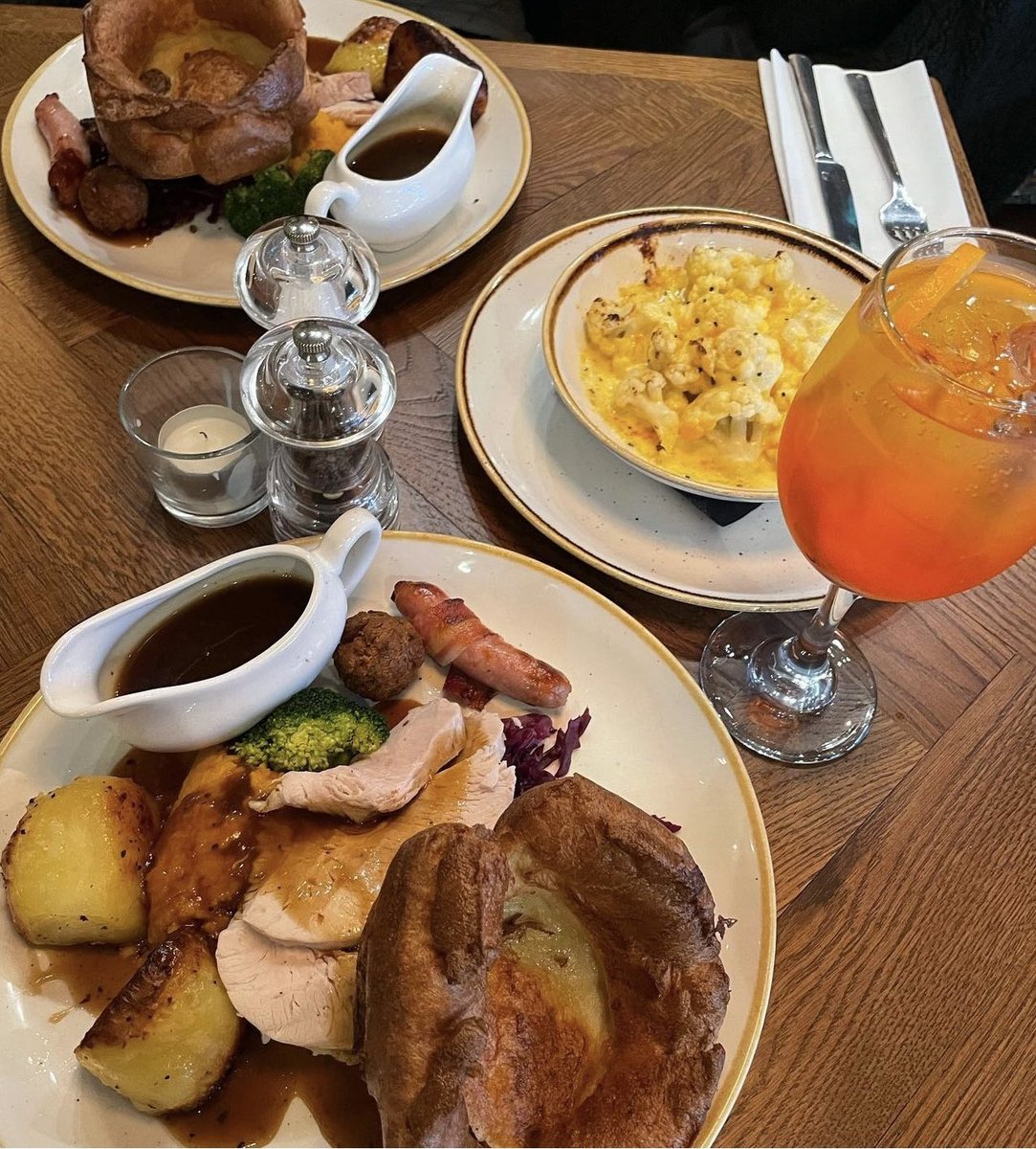 ✅ 1940’s weekend at theAvro Heritage Museum 
✅ #Breakfast served from 9.30am
✅ 20% off all #steaks today
✅ A range of #specials to choose from
✅ Our a la carte menu 
✅ #Sunday prep is well underway
01613882567
theaviatorpub.co.uk