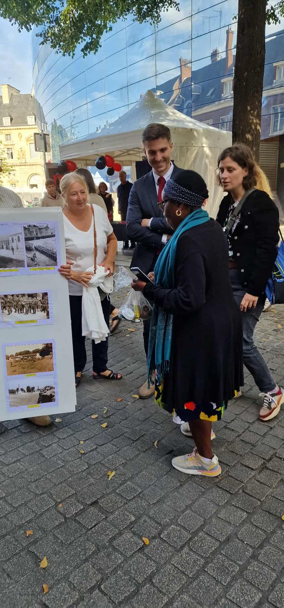 Agora, salon des associations d’Amiens. Accueil chaleureux aux acteurs associatifs qui font vivre notre ville !

👉 Sport, culture, mémoire, jeunesse, solidarité… les associations créent du lien, du partage, de la vie. Sans elles, Amiens ne serait qu’une ville-dortoir.