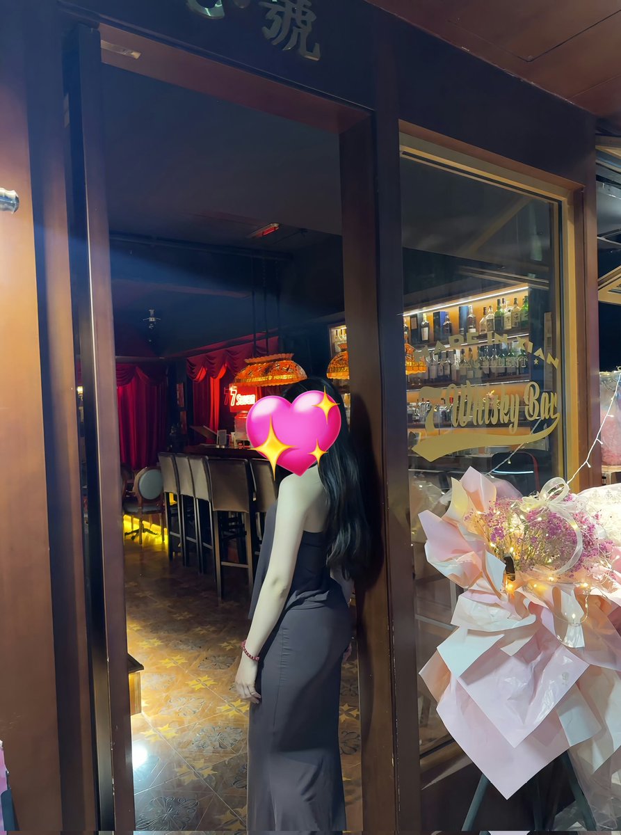 继续找厦门或者周边地区的夫妻和单男 夫妻希望也是和我们一样经验不多的 可以先试试同房不换然后慢慢探索 单男的话武器不要超过16 太大了老婆受不了  会玩并有一定经济基础有符合条件的 请带照私聊 #厦门夫妻