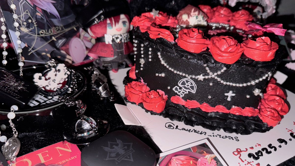 †𝔏𝔦𝔲⋆͛♱ tweet media