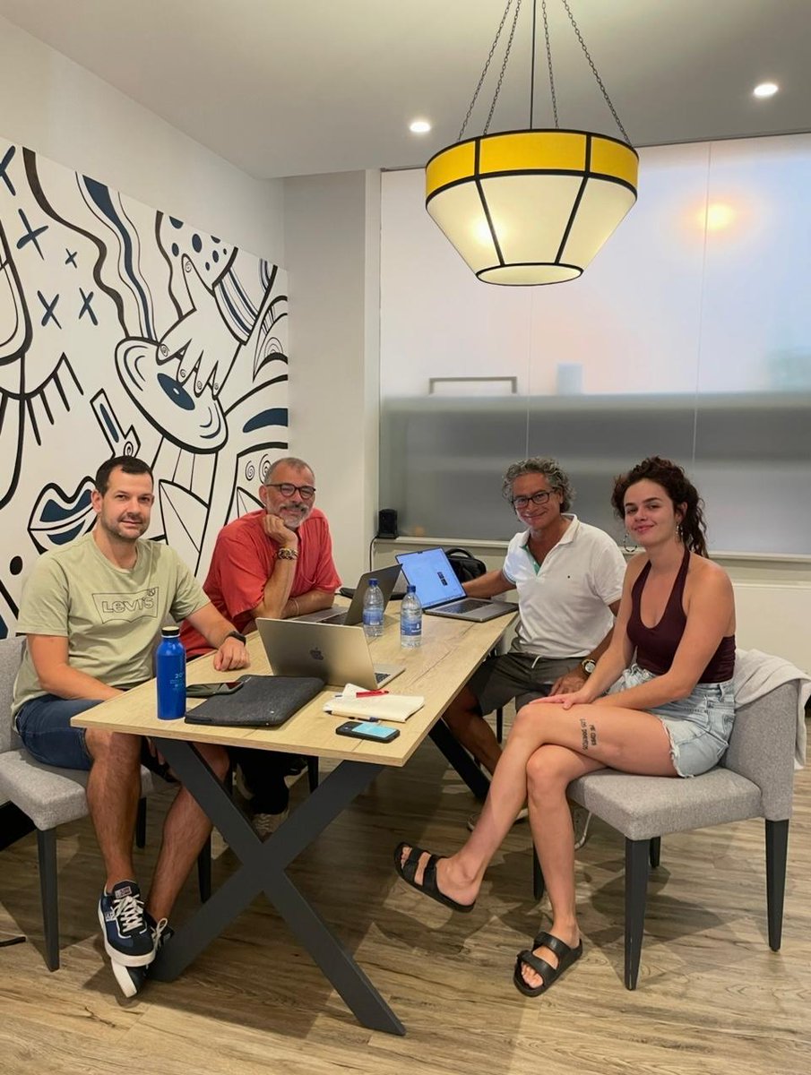 Busquets-Garcia Lab (@bgarcialab) on Twitter photo Together with <a href="/MarsicanoLab/">Marsicano Lab</a>, <a href="/bolanosjuanp/">Juan Pedro Bolaños</a> and <a href="/IreneGManzanar1/">Irene Manzanares-Sierra</a>, we took profit of the #SENC2025 in Gran Canaria to have an exciting meeting with updates and interesting findings from our <a href="/CaixaResearch/">CaixaResearch</a> project, in which we are investigating the psychotic effects of cannabis. Together with <a href="/MarsicanoLab/">Marsicano Lab</a>, <a href="/bolanosjuanp/">Juan Pedro Bolaños</a> and <a href="/IreneGManzanar1/">Irene Manzanares-Sierra</a>, we took profit of the #SENC2025 in Gran Canaria to have an exciting meeting with updates and interesting findings from our <a href="/CaixaResearch/">CaixaResearch</a> project, in which we are investigating the psychotic effects of cannabis.