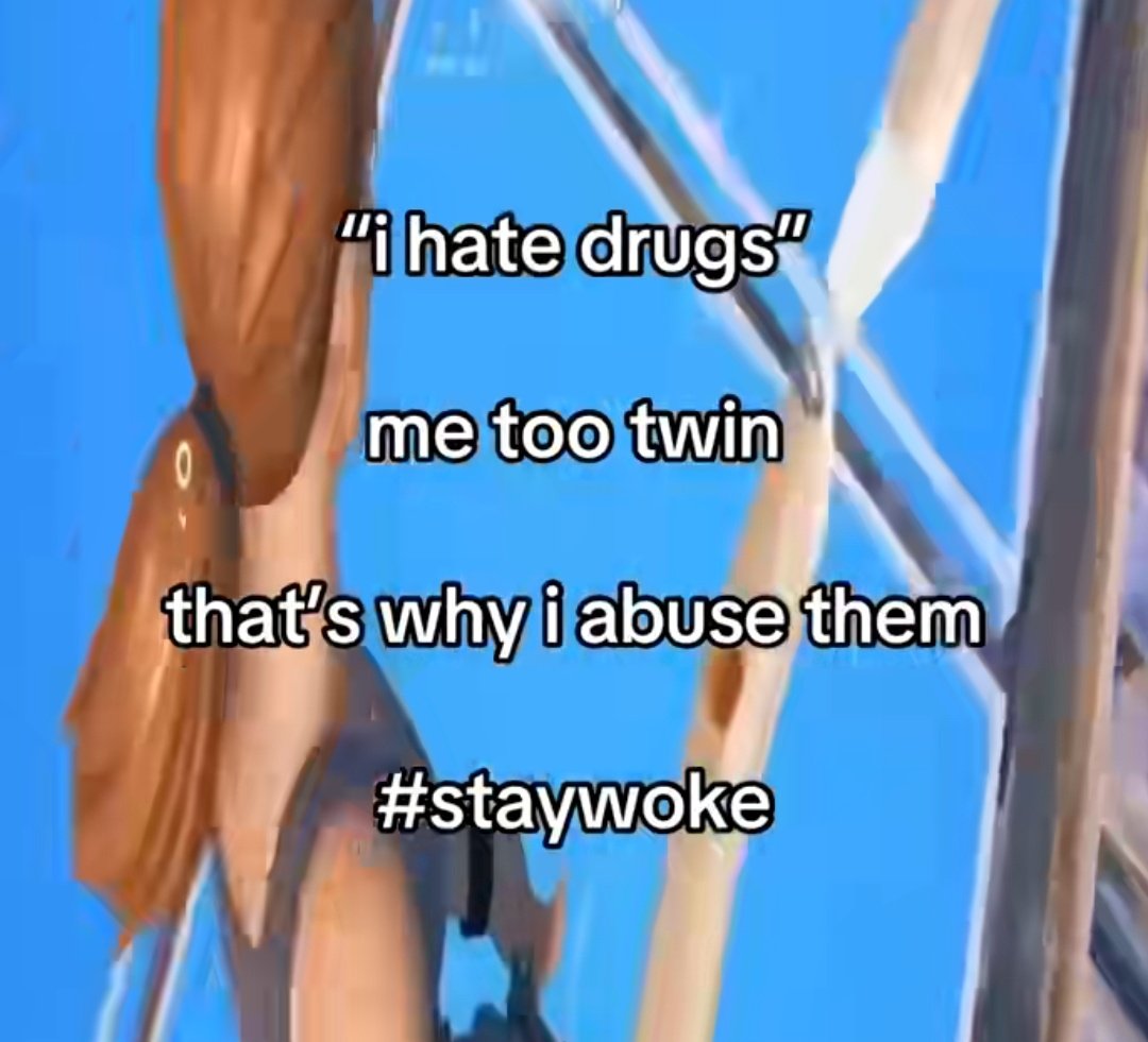 babyannieO3's tweet image. me asf