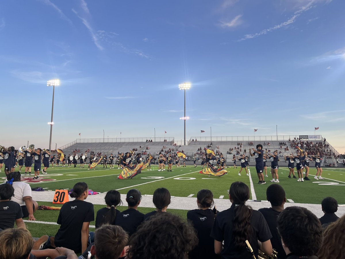 Friday Night Lights. The <a href="/LJHMustangs/">Lamar JH</a> band and color guard did a great job with the halftime show. #ProudPrincipal