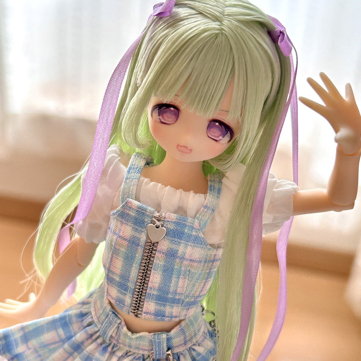 うぱたろー(<a href="/upataro_doll/">うぱたろー</a> )さんからお迎えした新しい家族です💜写真見た瞬間から「おまえはうちにくるんだ！❤️‍🔥」って覚悟を決めた子だったからめちゃ嬉しい😭😭😭
「新入りで〜す、よろしく〜」
#うぱっこ
