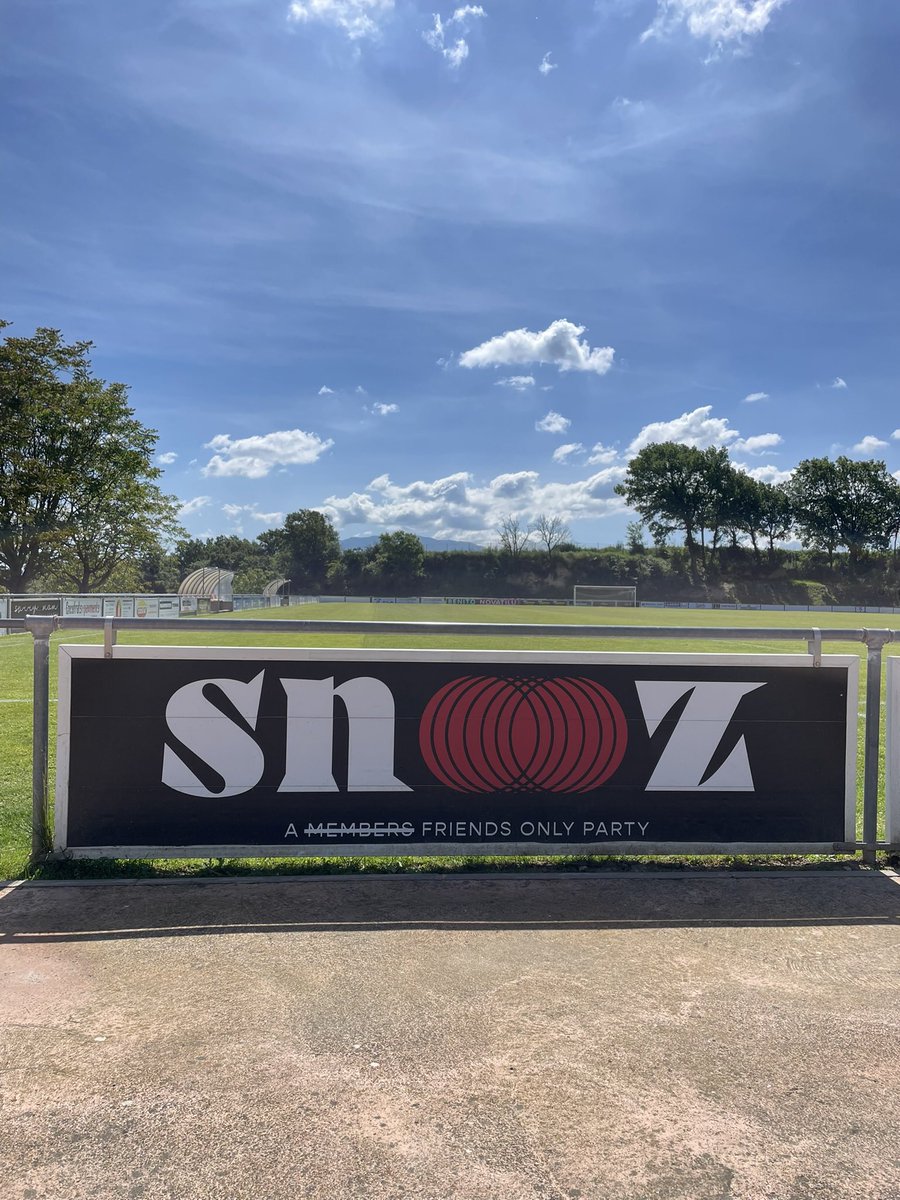 𝑷𝑳𝑨𝑵𝑵𝑰𝑵𝑮 𝑫𝑬𝑳 𝑫𝑰𝑨 ❤️‍🔥

1️⃣ Recollir el carnet de soci.
2️⃣ Disfrutar d’un gran partit de #3RFEF
3️⃣ Celebrar el 3r aniversari d’un dels nostres col•laboradors - 𝐒𝐧𝐨𝐨𝐳 𝐏𝐚𝐫𝐭𝐢𝐞𝐬 🌶️

Aprofitar per agrair la confiança i compromís!

#SomHiTona
🟡🔴