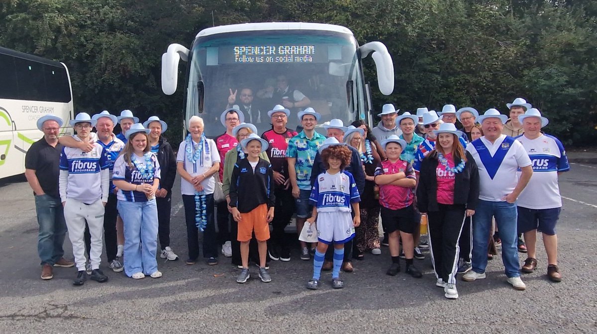 Pit stop with the "Blue hat Brigade" going to watch <a href="/WorkingtonTown/">Workington Town</a> #TRSC 🔵⚪️