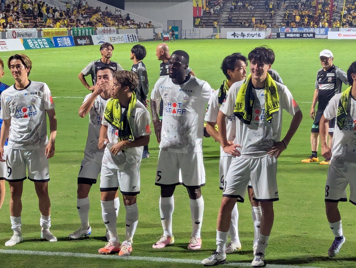 西谷選手のスーパーゴールをみんなで一丸となって守りきって素晴らしい勝利を掴めました!