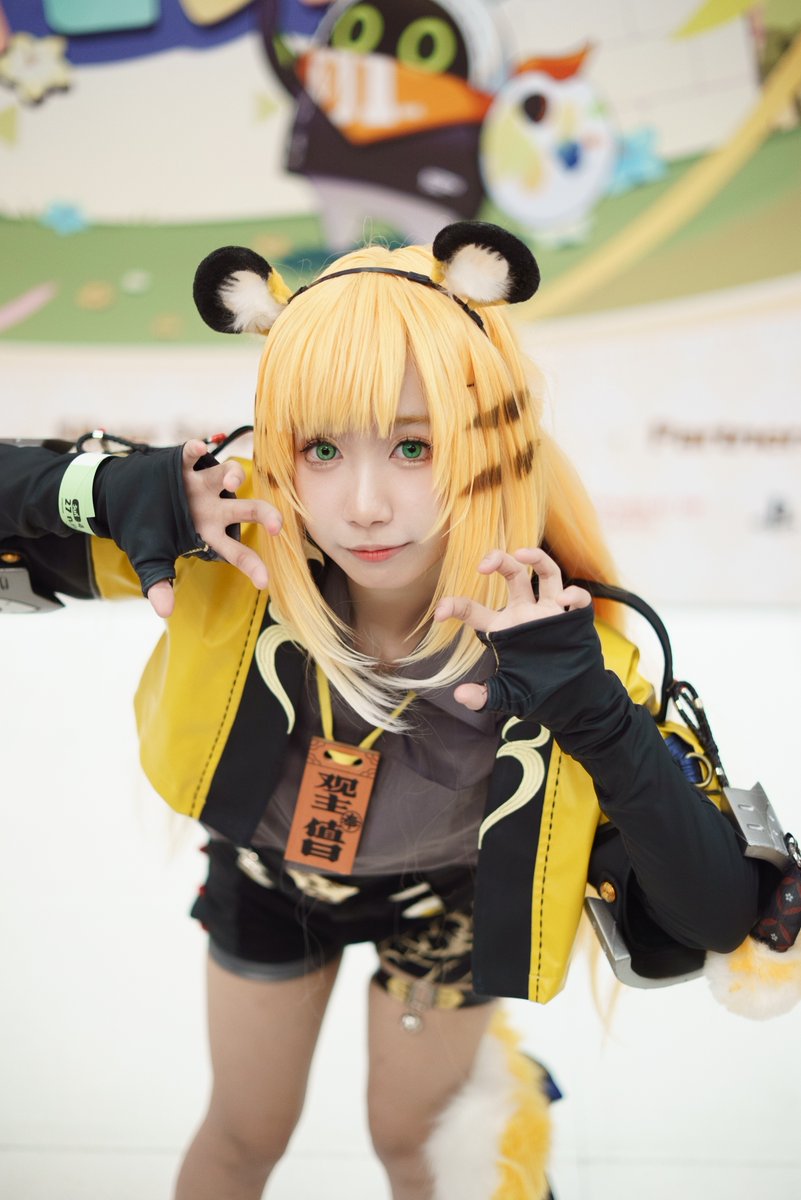 CosplaysNaT's tweet image. Zenless Zone Zero: Ju Fufu
Cosplayer: Ai Ya

Filmed at Hoyofest 2025 in Bangkok, Thailand. MCC Hall The Mall Bangkapi
Full Video that I took at the event: youtu.be/D6OBaUrL97U

#cosplay #cosplaygirl #hoyofest #hoyofest2025 #hoyoverse #zzzero #zenlesszonezero #jufufu