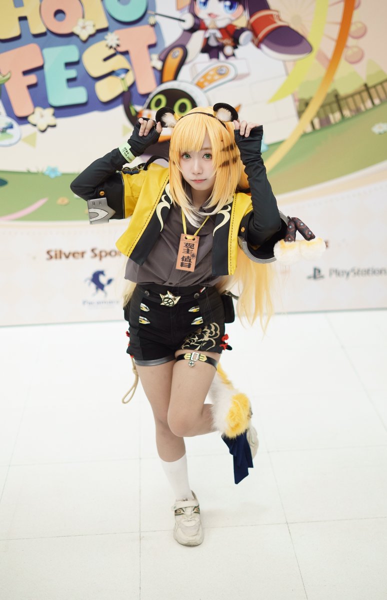 CosplaysNaT's tweet image. Zenless Zone Zero: Ju Fufu
Cosplayer: Ai Ya

Filmed at Hoyofest 2025 in Bangkok, Thailand. MCC Hall The Mall Bangkapi
Full Video that I took at the event: youtu.be/D6OBaUrL97U

#cosplay #cosplaygirl #hoyofest #hoyofest2025 #hoyoverse #zzzero #zenlesszonezero #jufufu